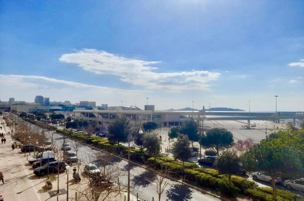 Spacieux Et Lumineux Appartement Vue Mer Joliette Marseille Eksteriør billede